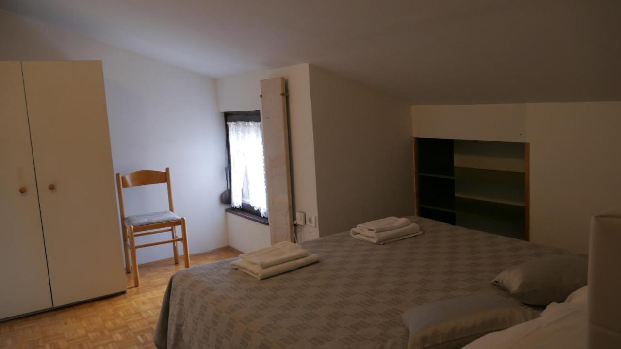 Apartment Kornarija Buje Eksteriør bilde